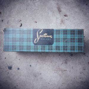 Vintage " Sportsman" retro tin